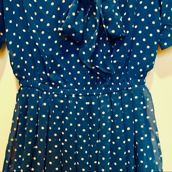 Classic Polka Dot Tie Dress - Picture 4 of 5